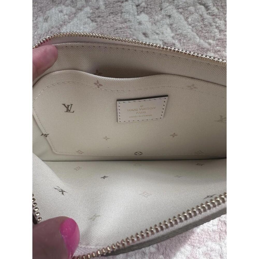 Louis Vuitton Neverfull Limited Edition Sunset Khaki MM Wristlet - Picture 7 of 7